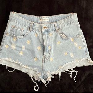 Pull and bear short shorts